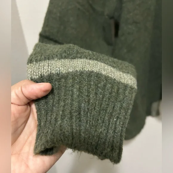 ZARA Green Open Back Sweater - Picture 10 of 12